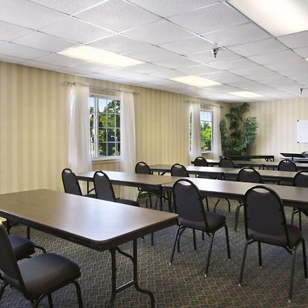 Microtel Inn & Suites Baton Rouge Udogodnienia zdjęcie