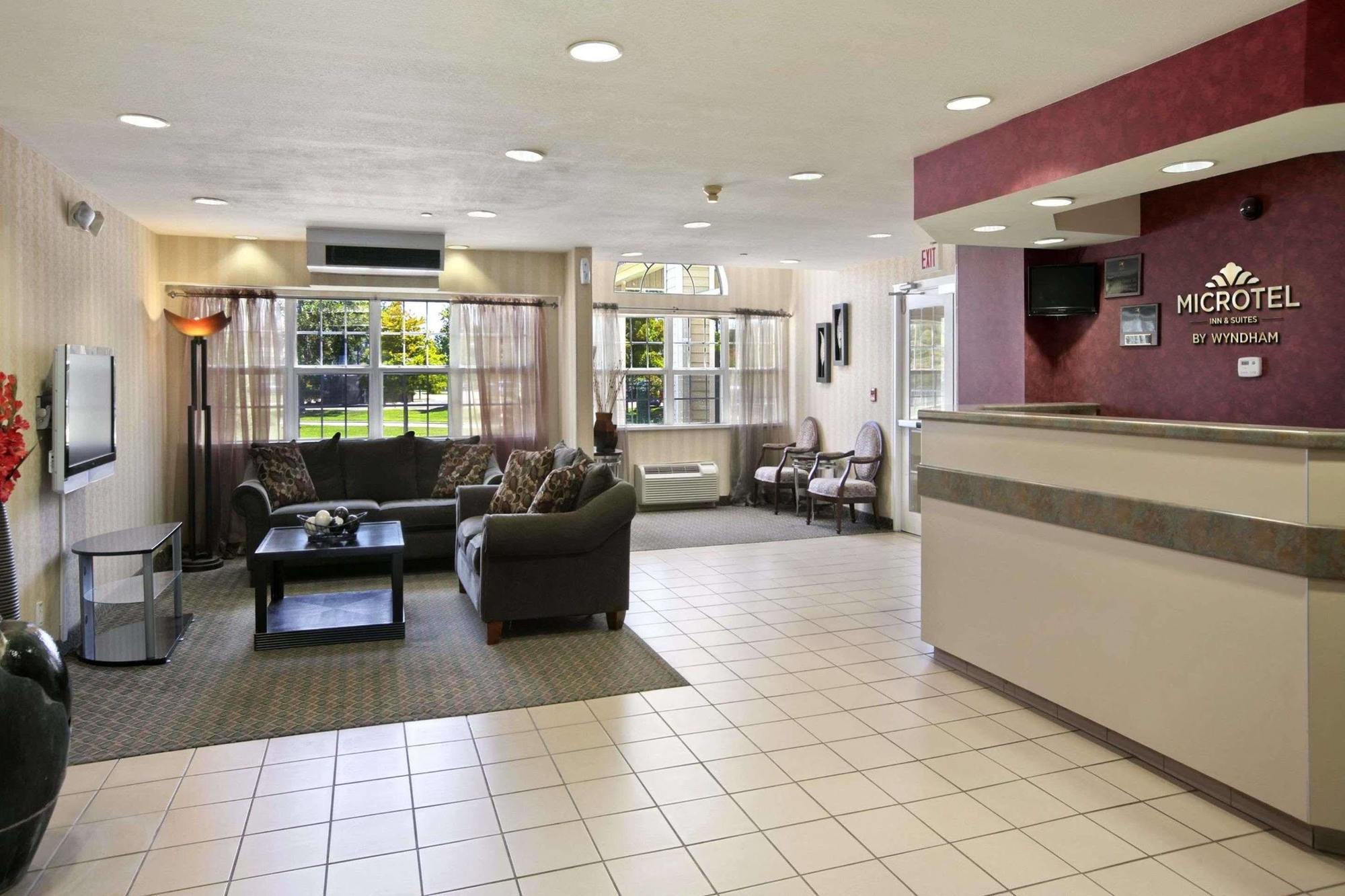 Microtel Inn & Suites Baton Rouge Wnętrze zdjęcie